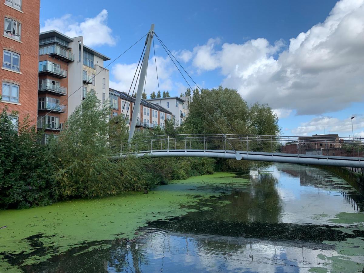 Riverside Studio Apartments Close To City Centre York Extérieur photo